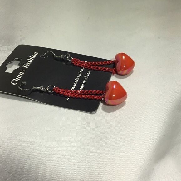 Red Heart Dangle Earrings (UC3) - Picture 2 of 4